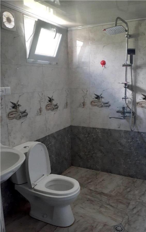 Mate Private Bathrooms Ushguli Exterior foto